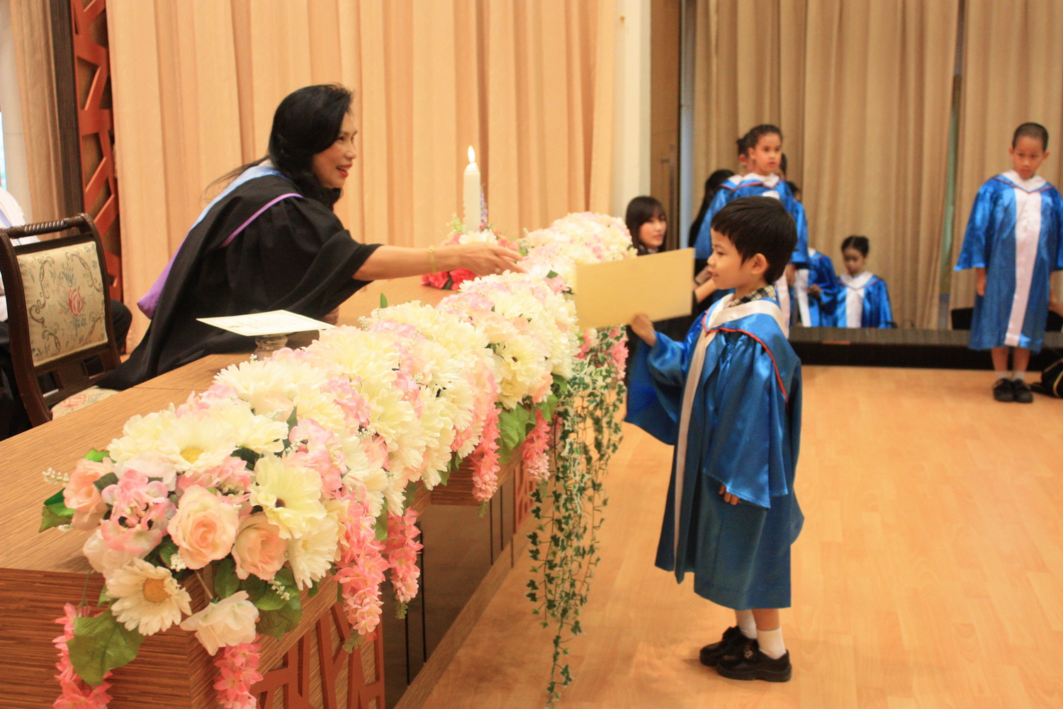 2015-02-28_kindergarten3_Graduation_047